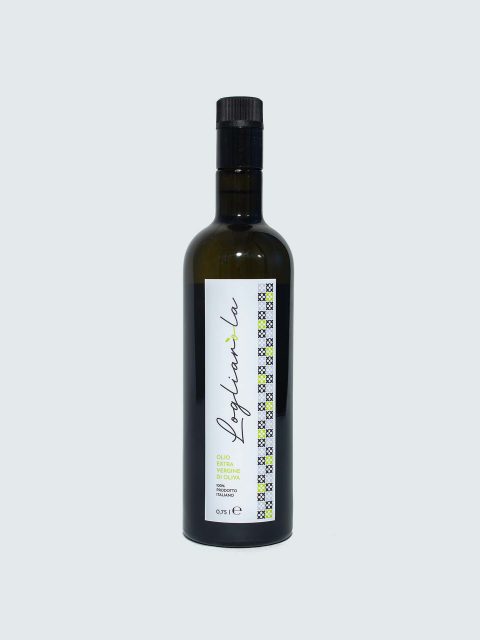 Bottiglia di olio evo da tre quarti di litro